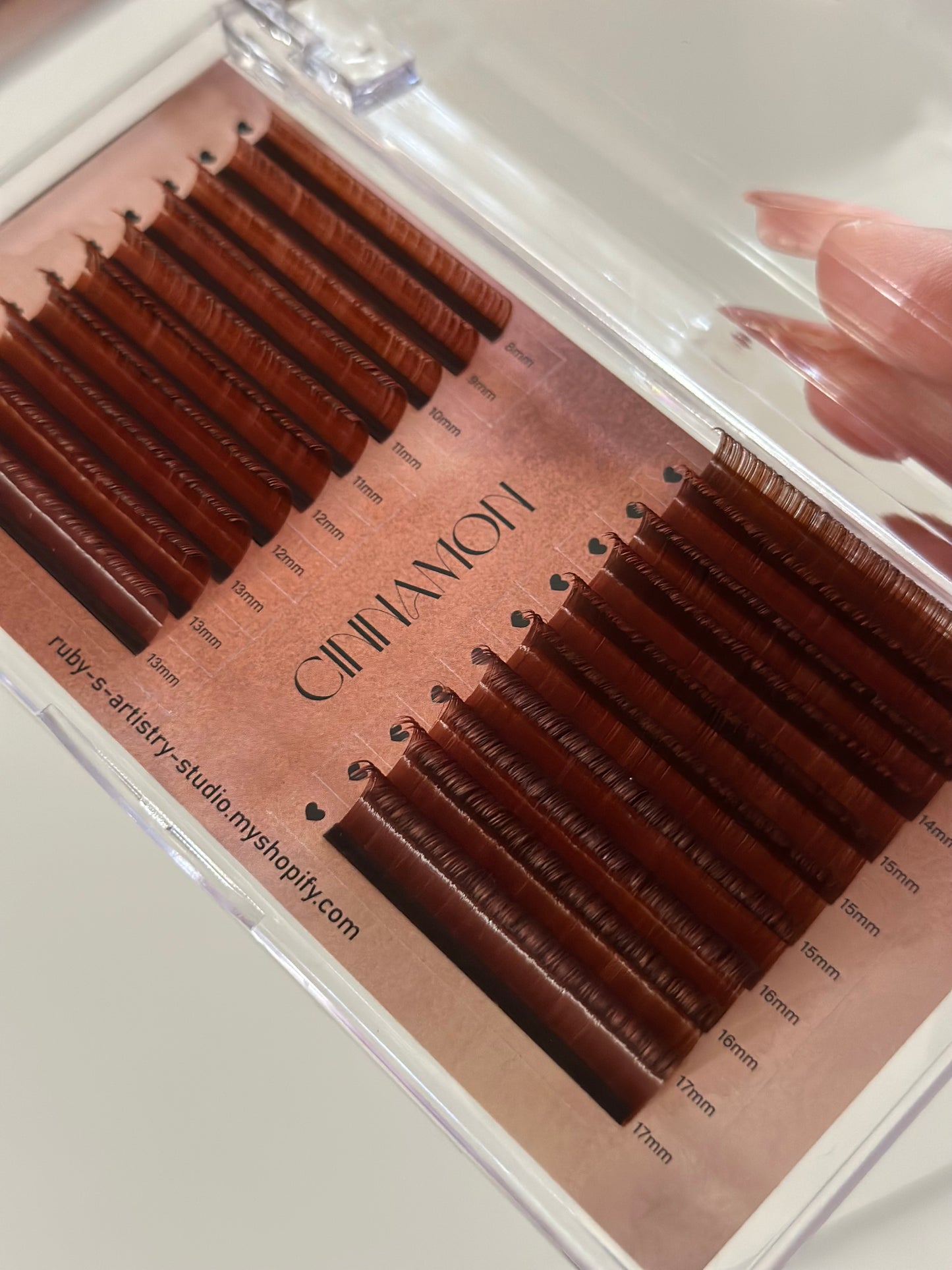 Cinnamon Lashes